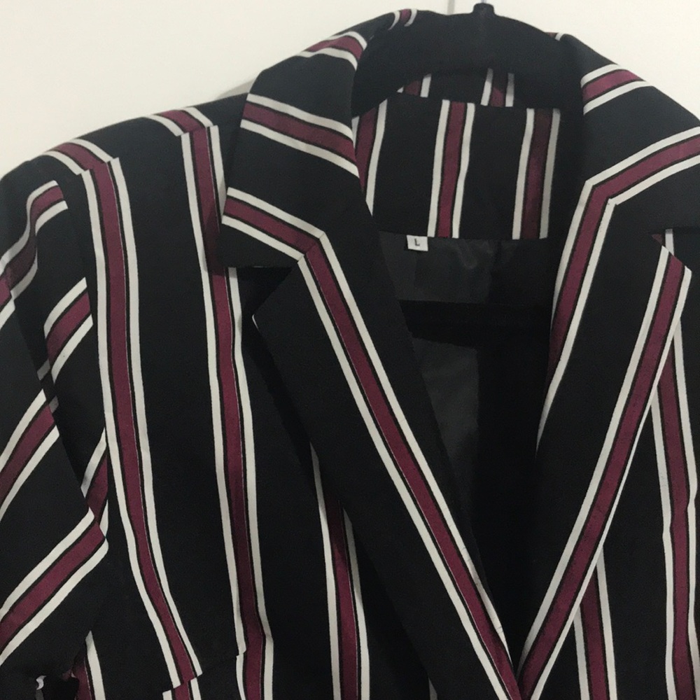 blazer - Picture 2 of 7